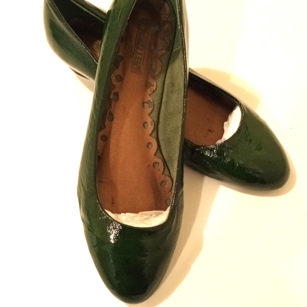 Green Seychelles Kitten Wedge Flats